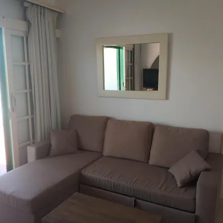 Holiday home Splendid Bungalow, 300 Meters From The