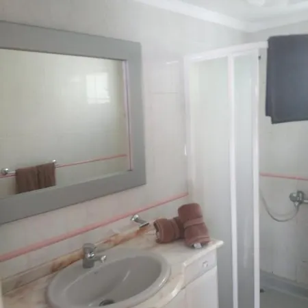 Holiday home Splendid Bungalow, 300 Meters From The *